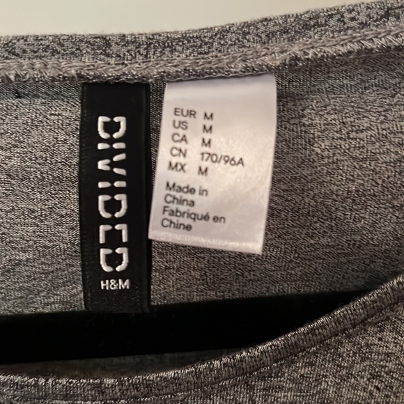 H&M Divided Mesh Tee - Picture 3 of 3